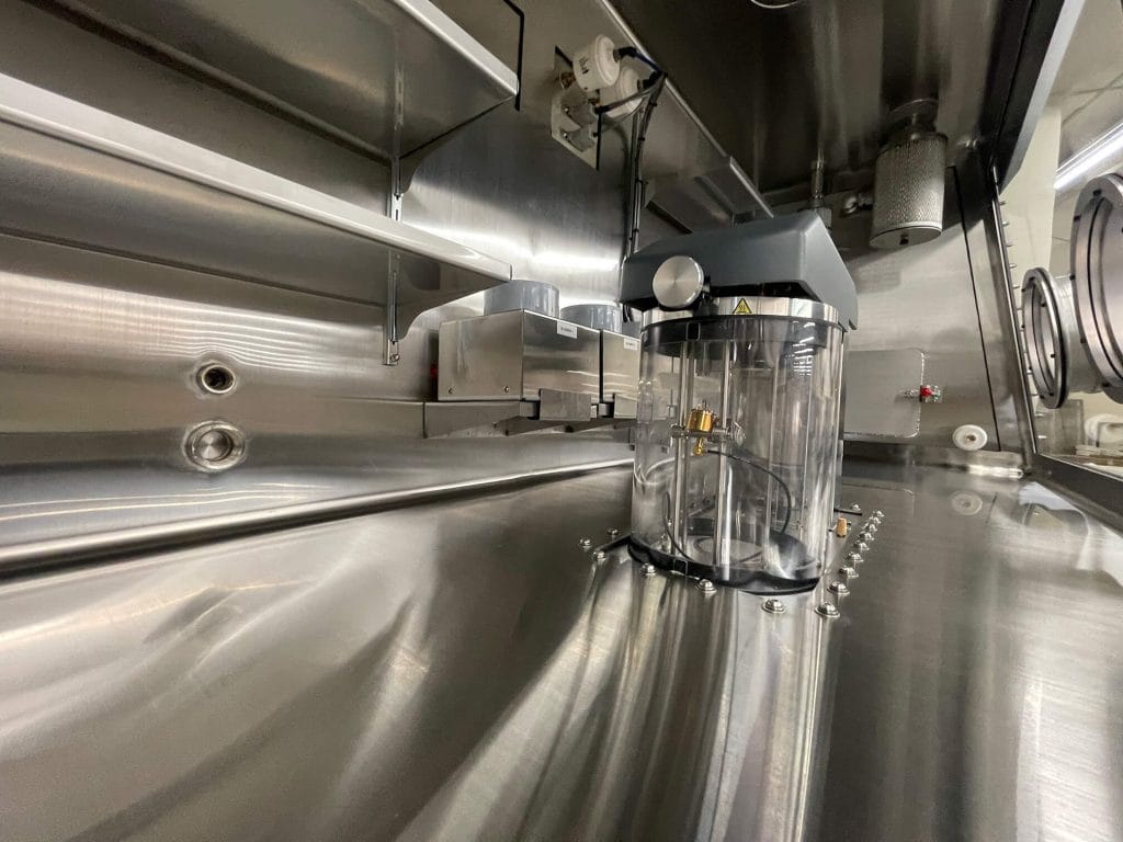 Custom Glove Box Systems VACATM Glovebox Systems